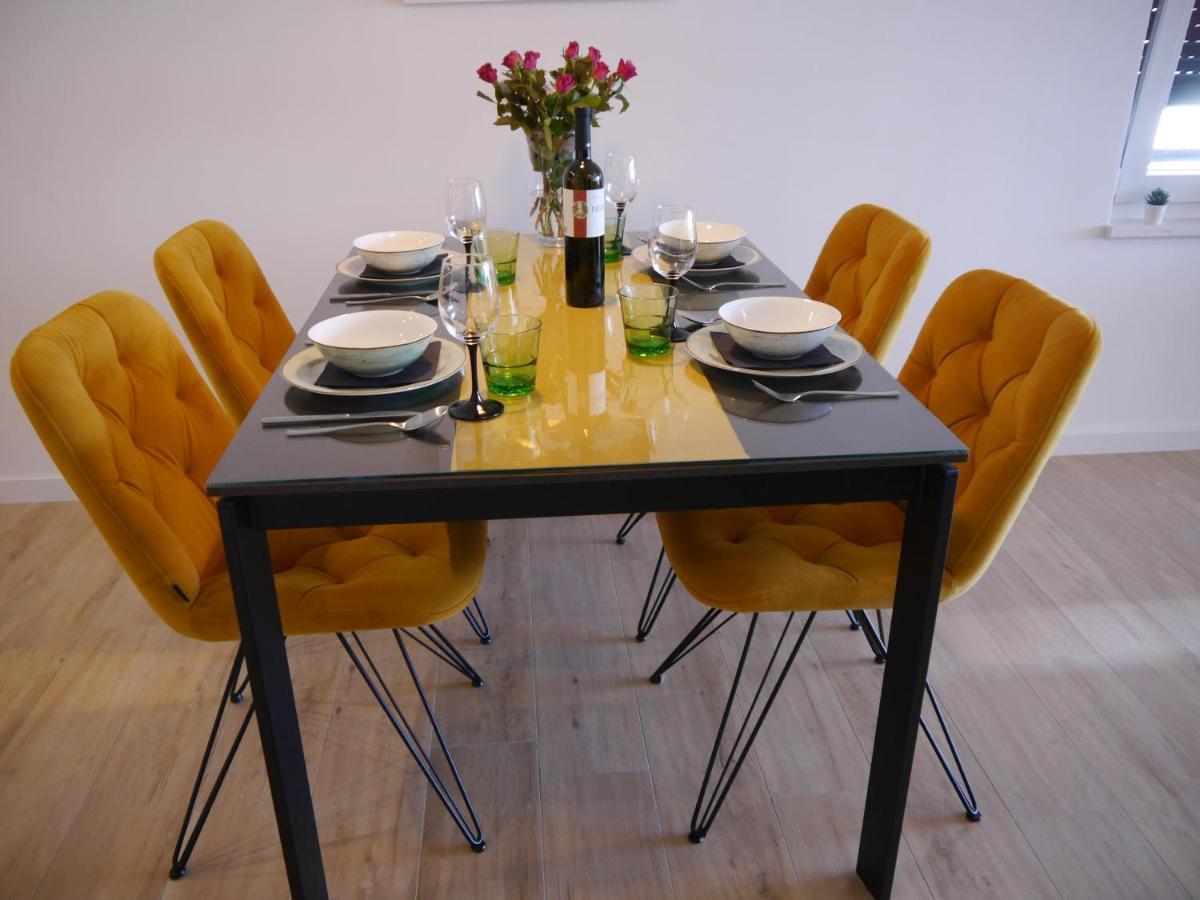 טרוגיר Apartment "Mon Ami" מראה חיצוני תמונה